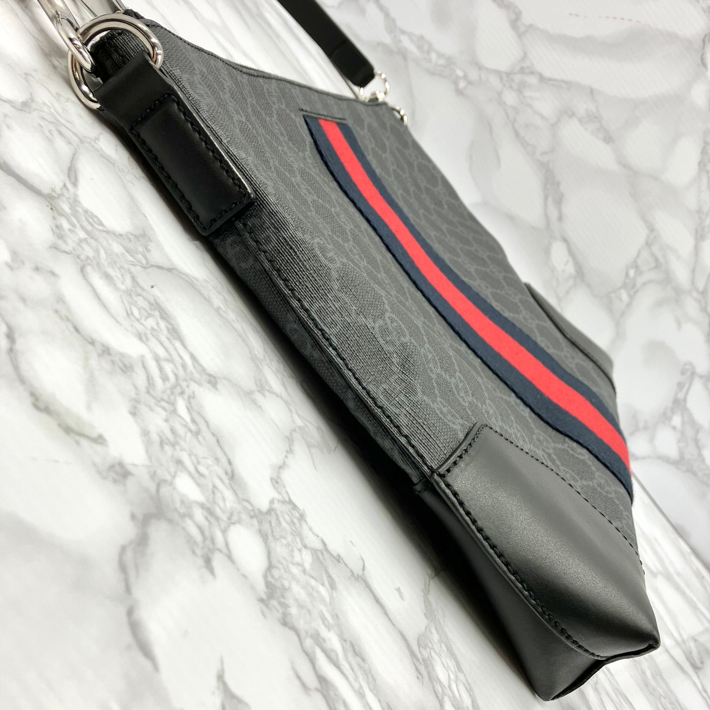 GUCCI Sherry Line Shoulder Bag