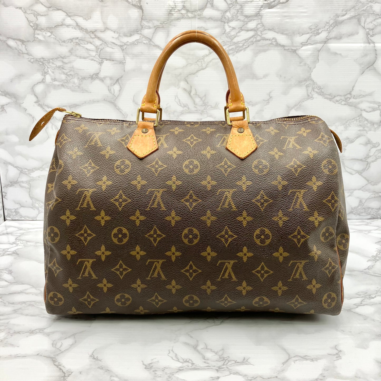 LOUIS VUITTON  Monogram Speedy 35