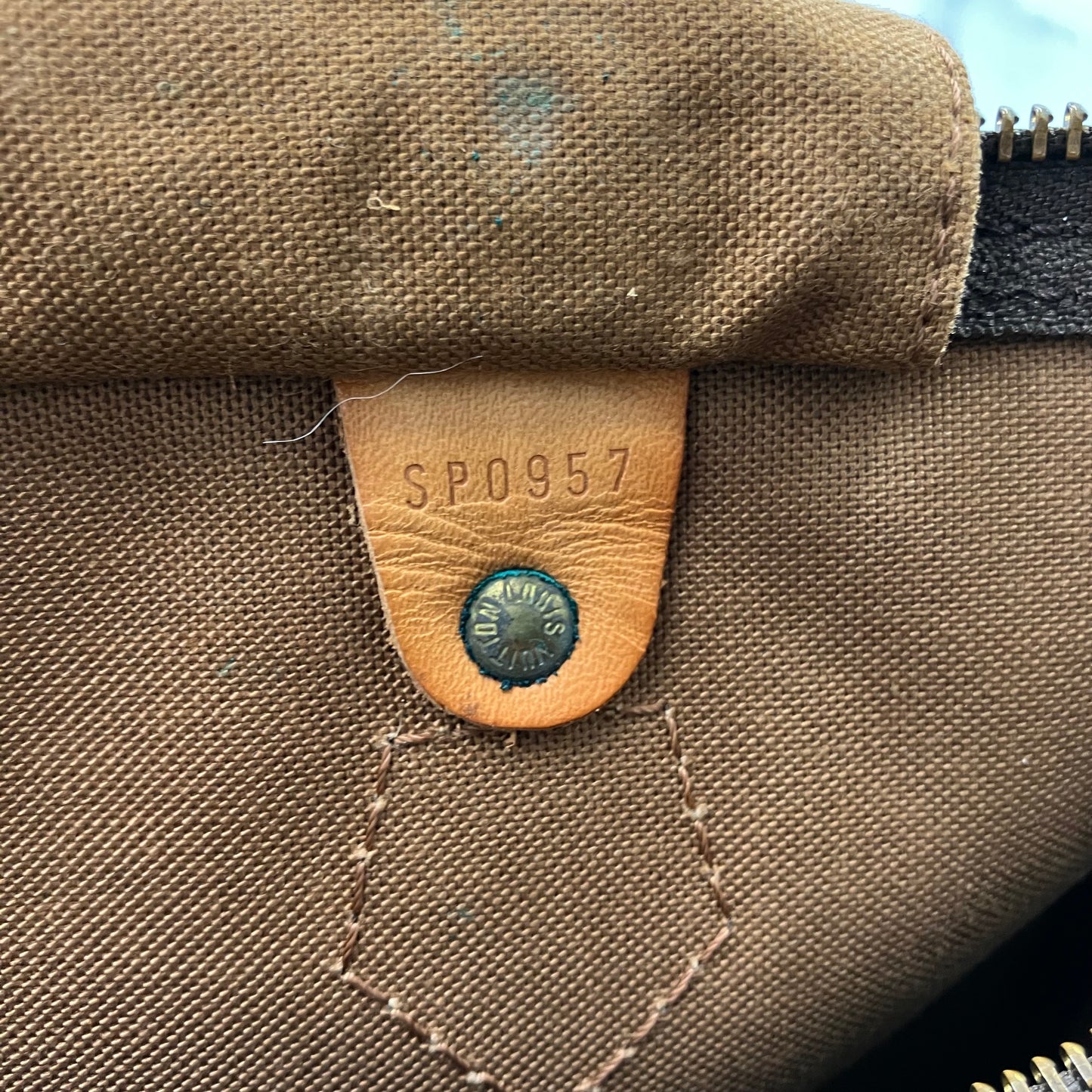 LOUIS VUITTON  Monogram Speedy 35