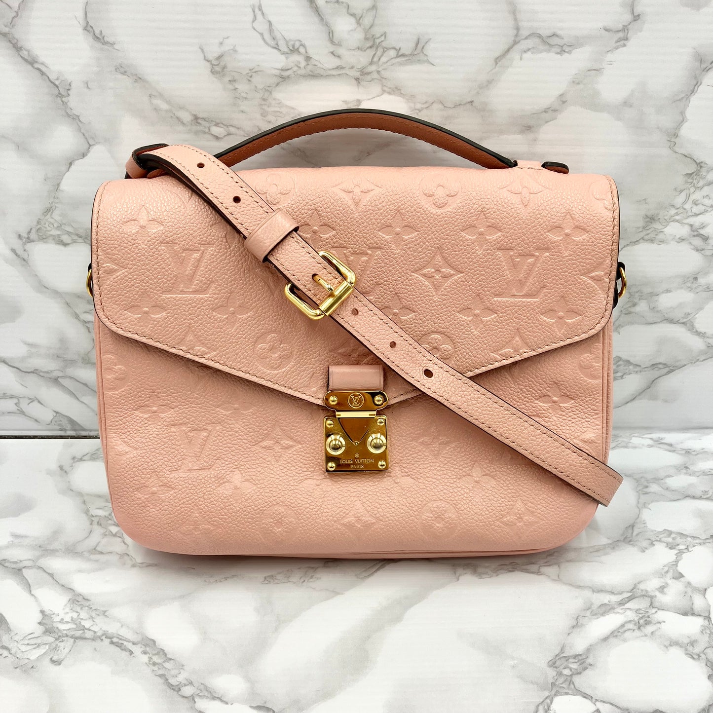 Louis Vuitton Amplant Pochette Metis