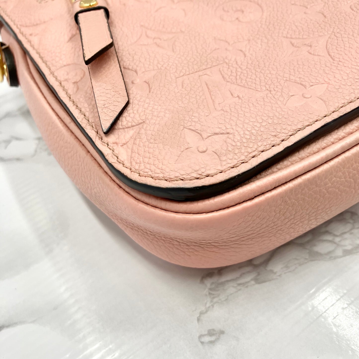 Louis Vuitton Amplant Pochette Metis