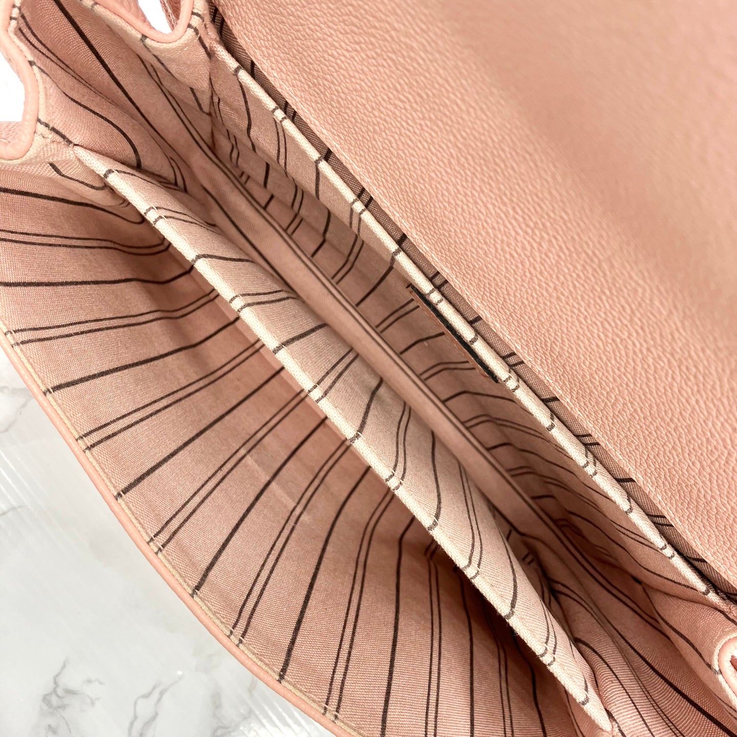 Louis Vuitton Amplant Pochette Metis