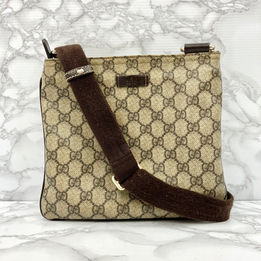 GUCCI GG Supreme Shoulder Bag