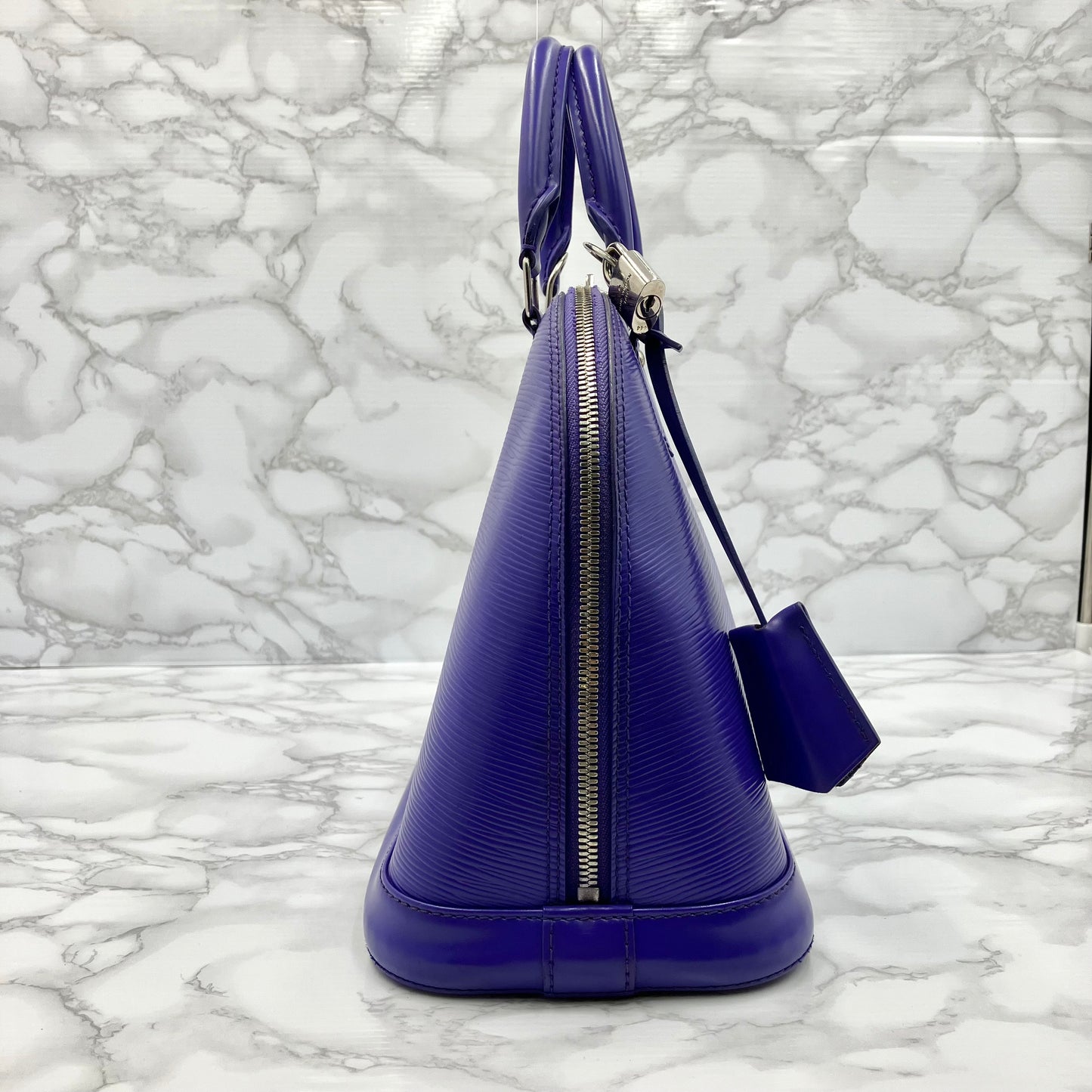 Louis Vuitton Epi Alma PM