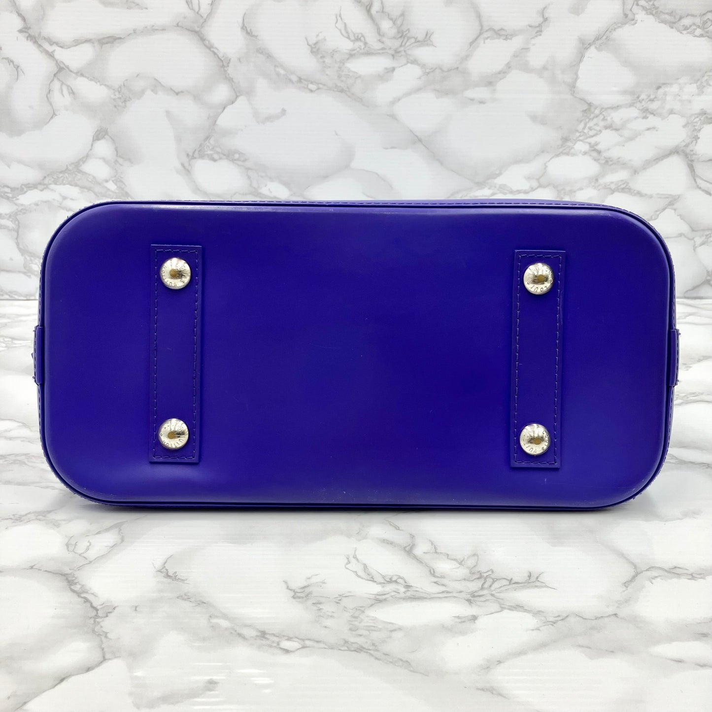 Louis Vuitton Epi Alma PM