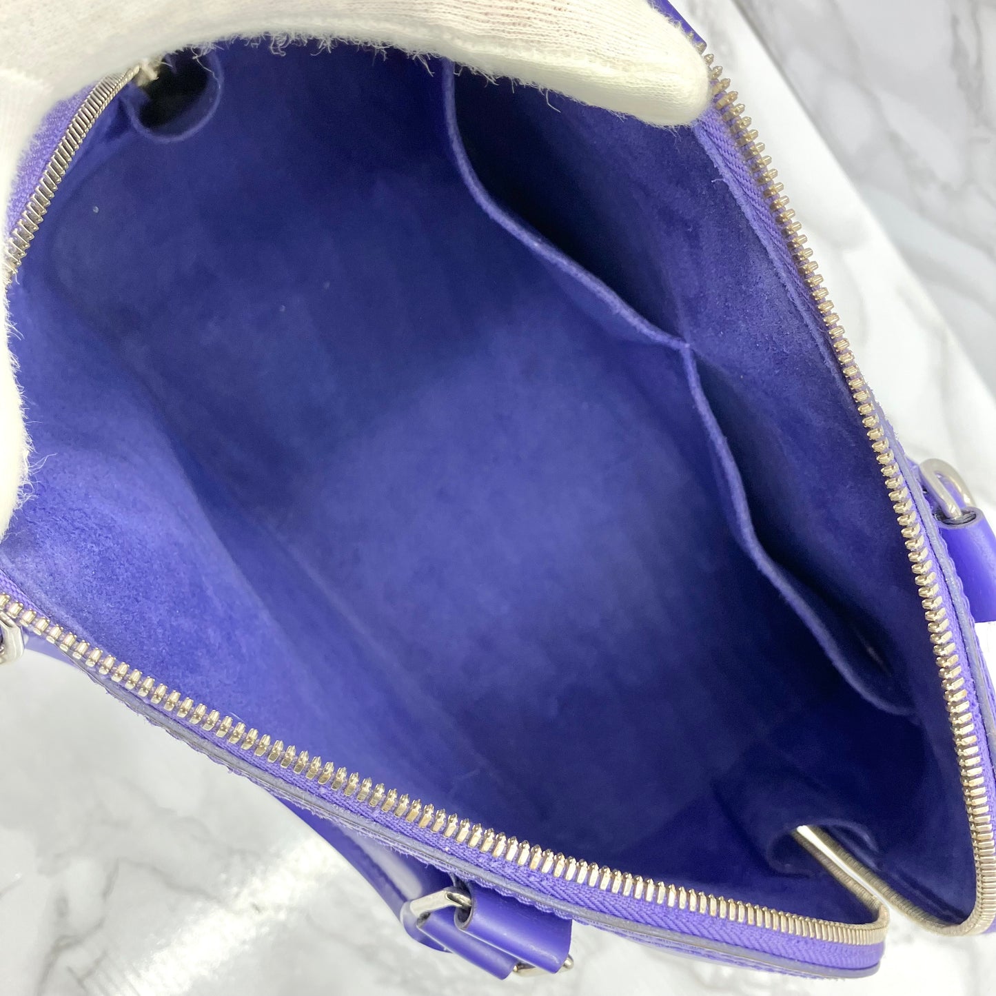 Louis Vuitton Epi Alma PM