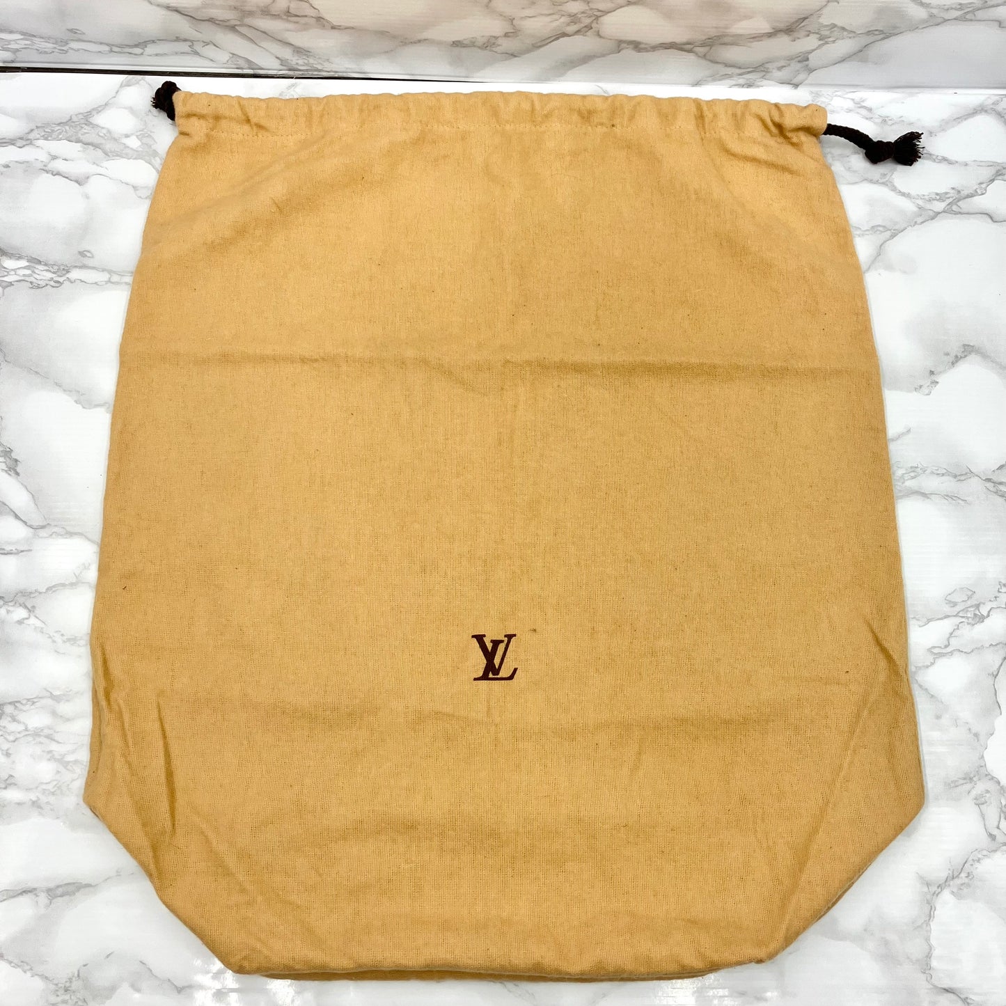 Louis Vuitton Epi Alma PM