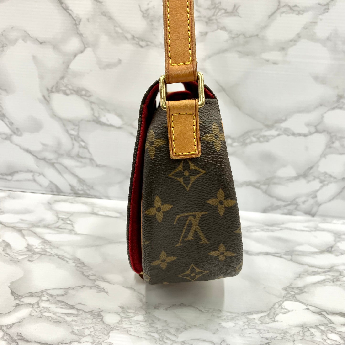 LOUIS VUITTON Monogram Tamburan