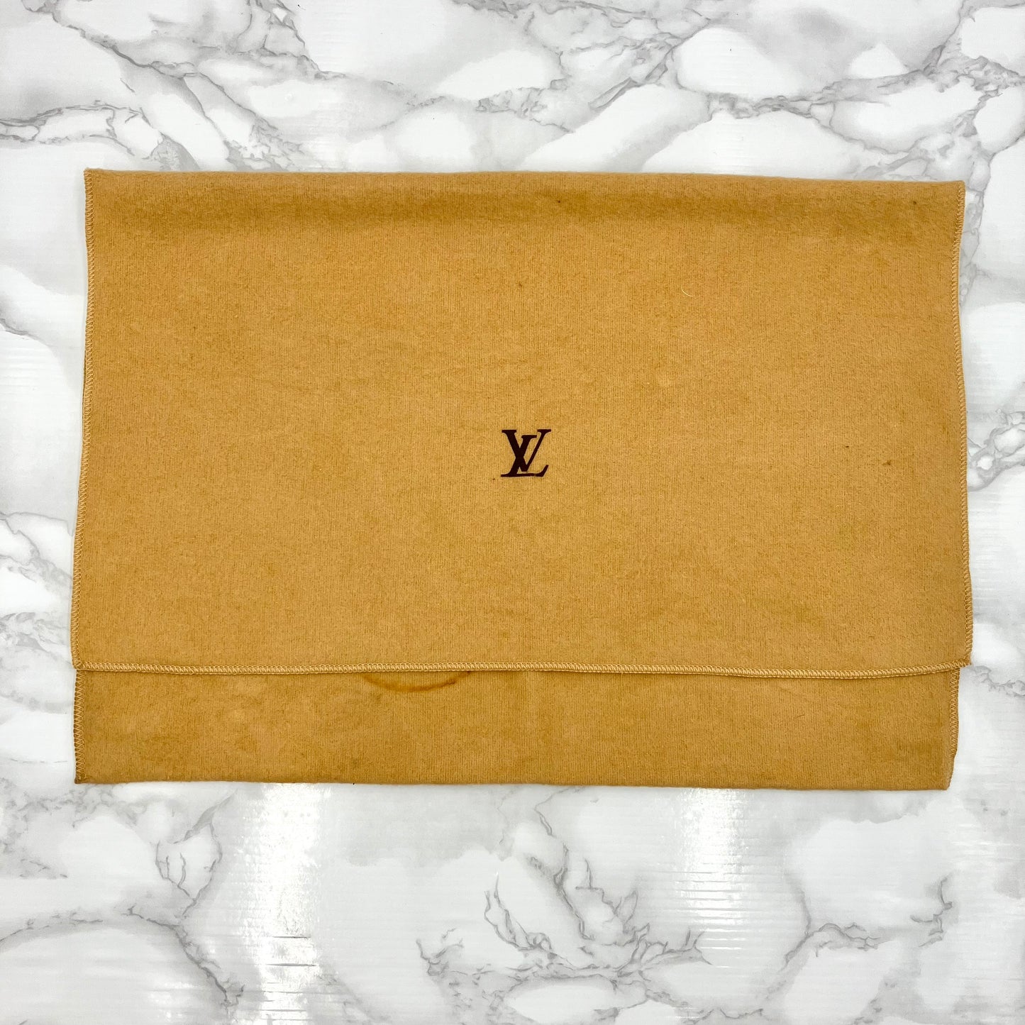 LOUIS VUITTON Monogram Tamburan