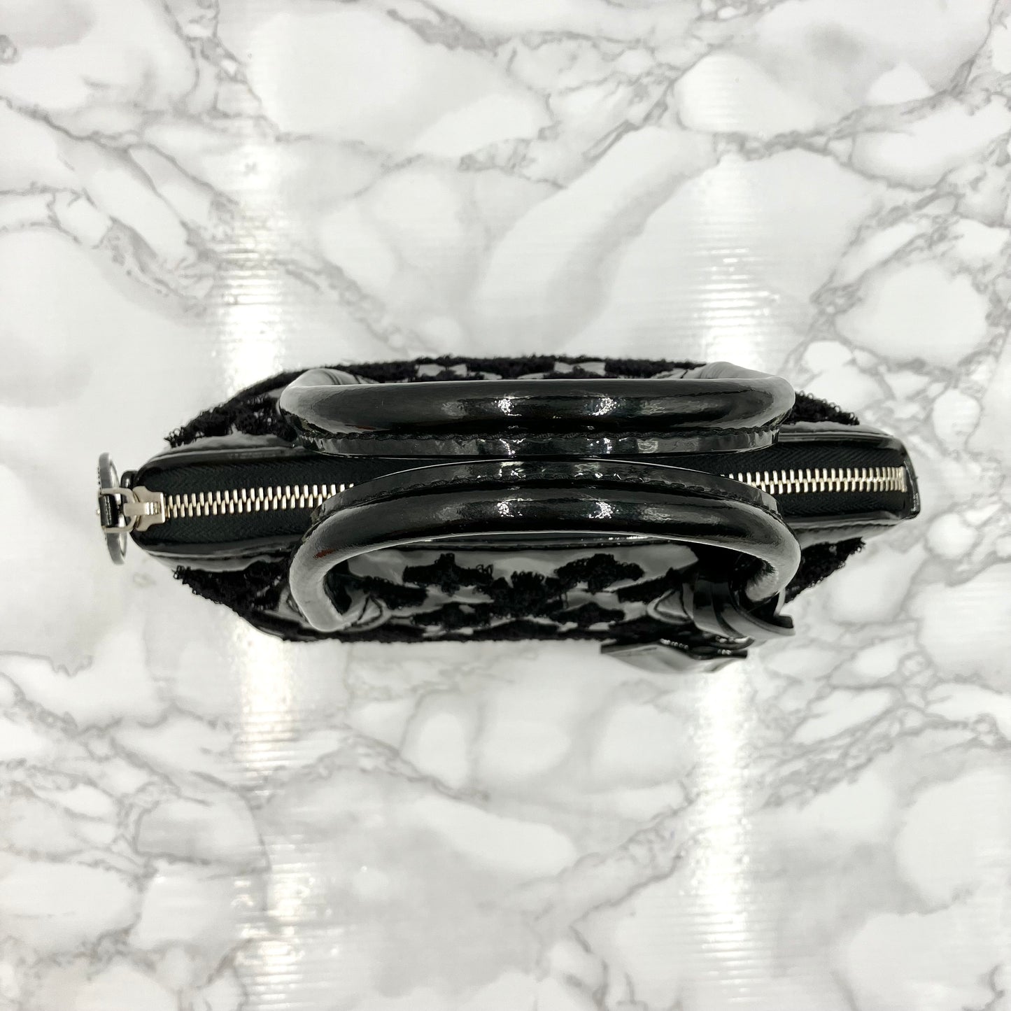 LOUIS VUITTON Lockit BB Bouclette