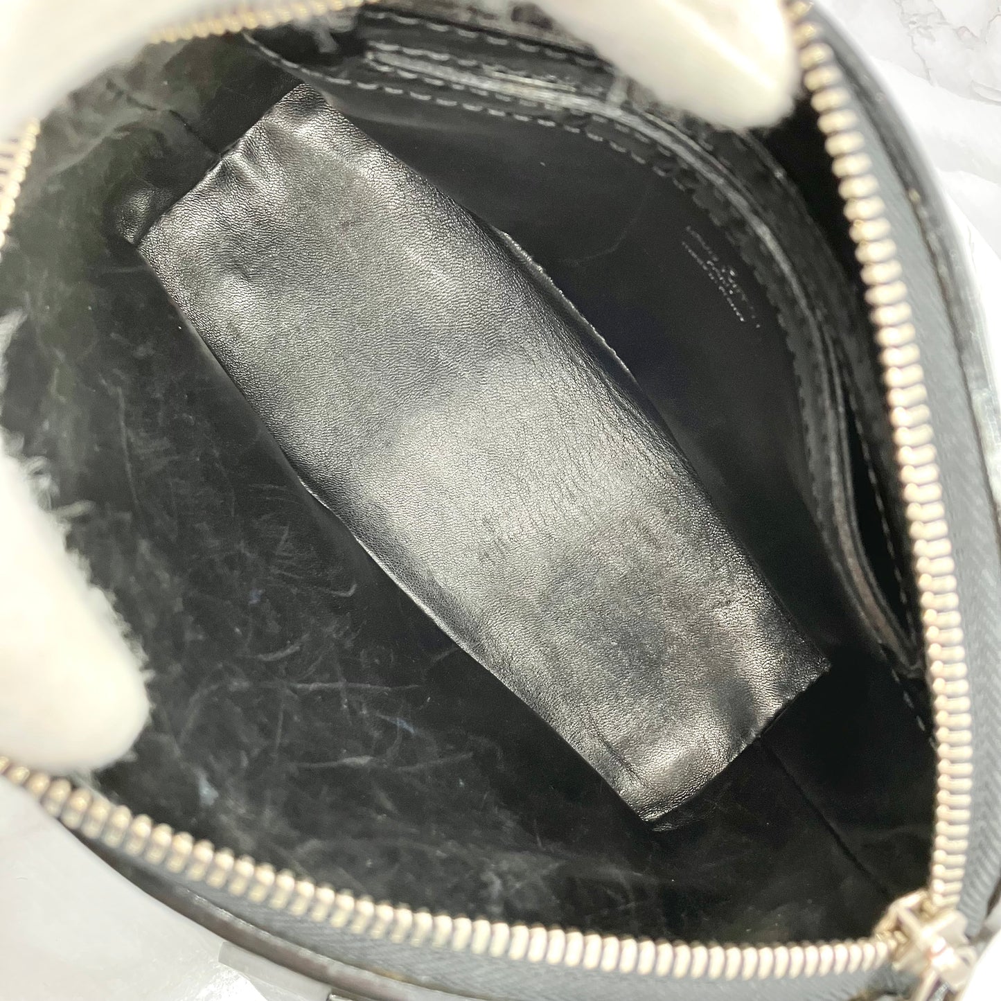 LOUIS VUITTON Lockit BB Bouclette