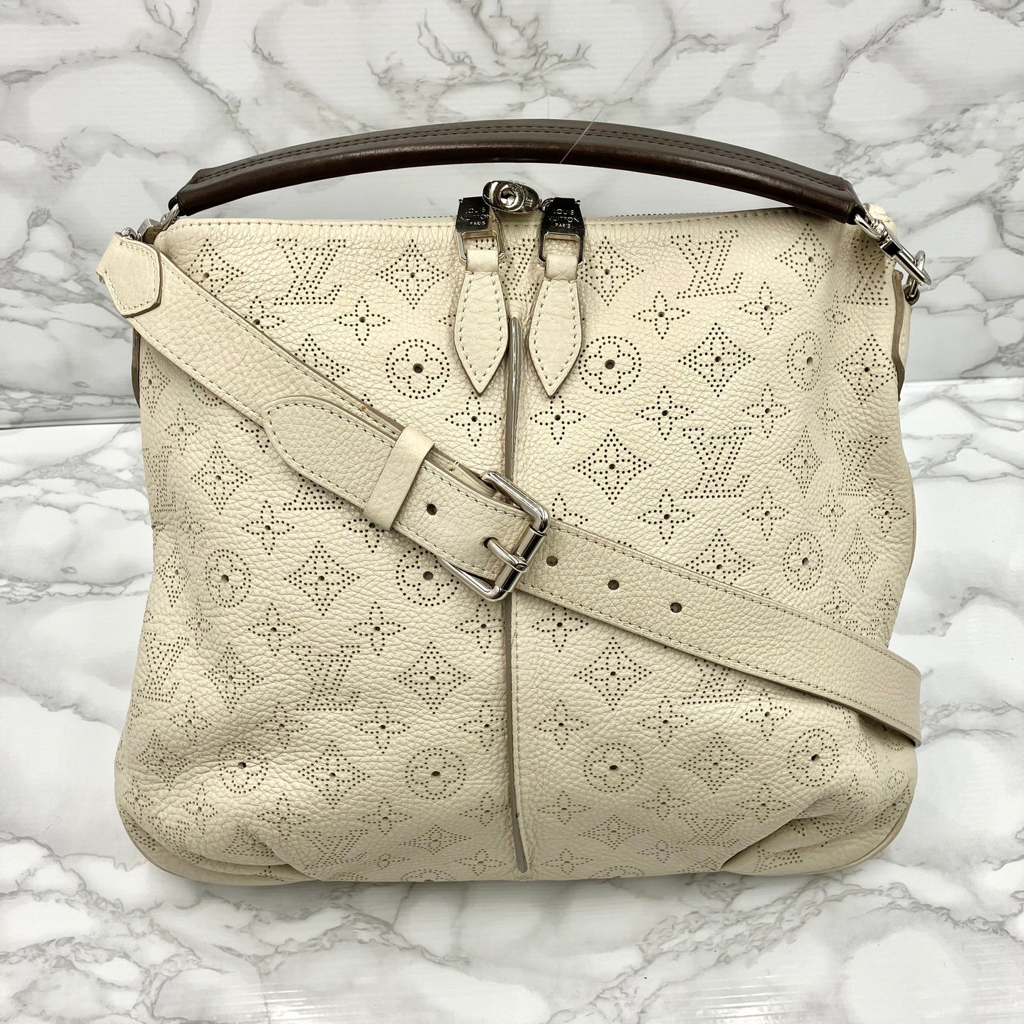 LOUIS VUITTON  Mahina Selene PM