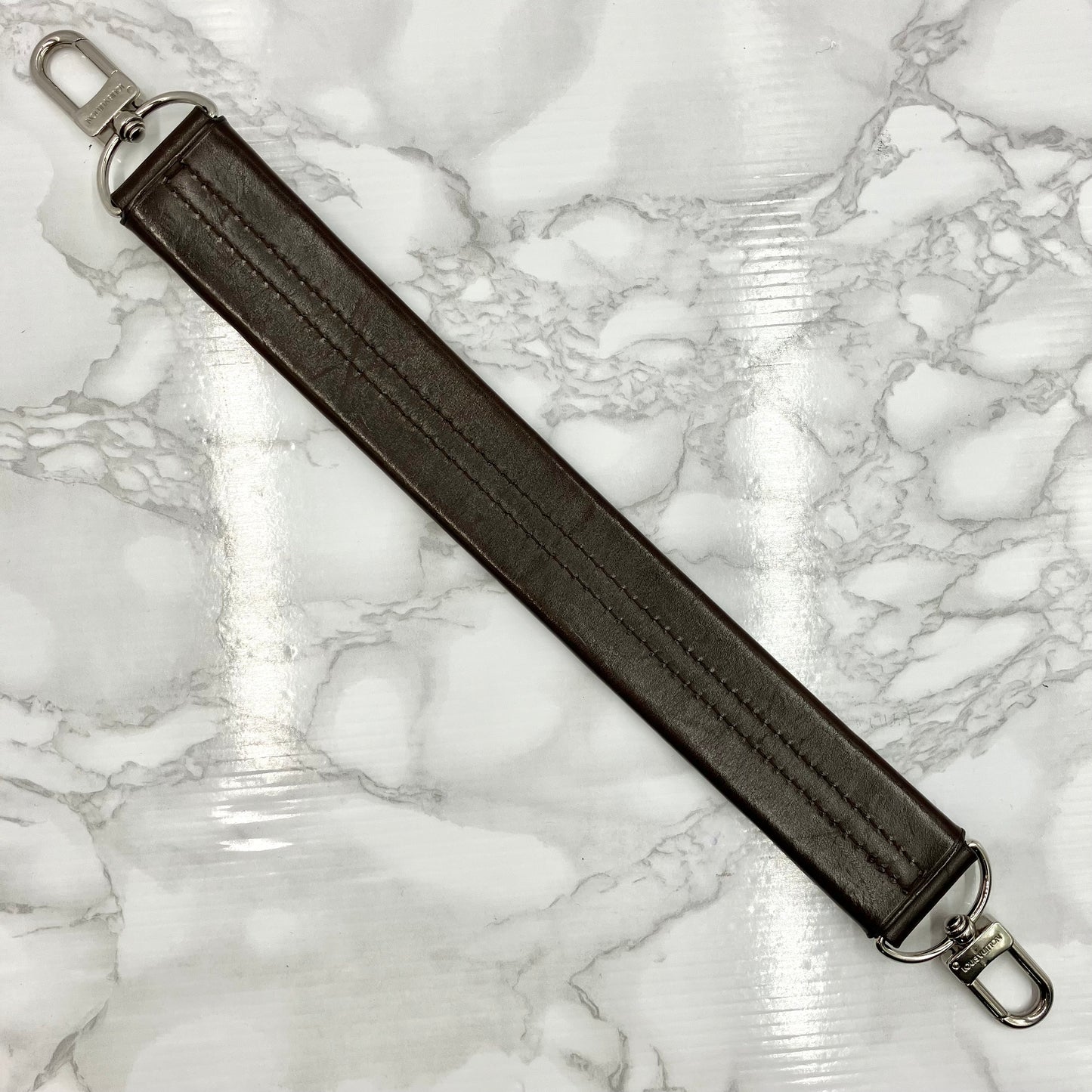 LOUIS VUITTON  Mahina Selene PM