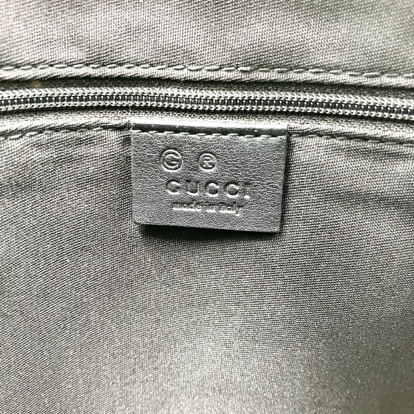 GUCCI Sherry Line Shoulder Bag