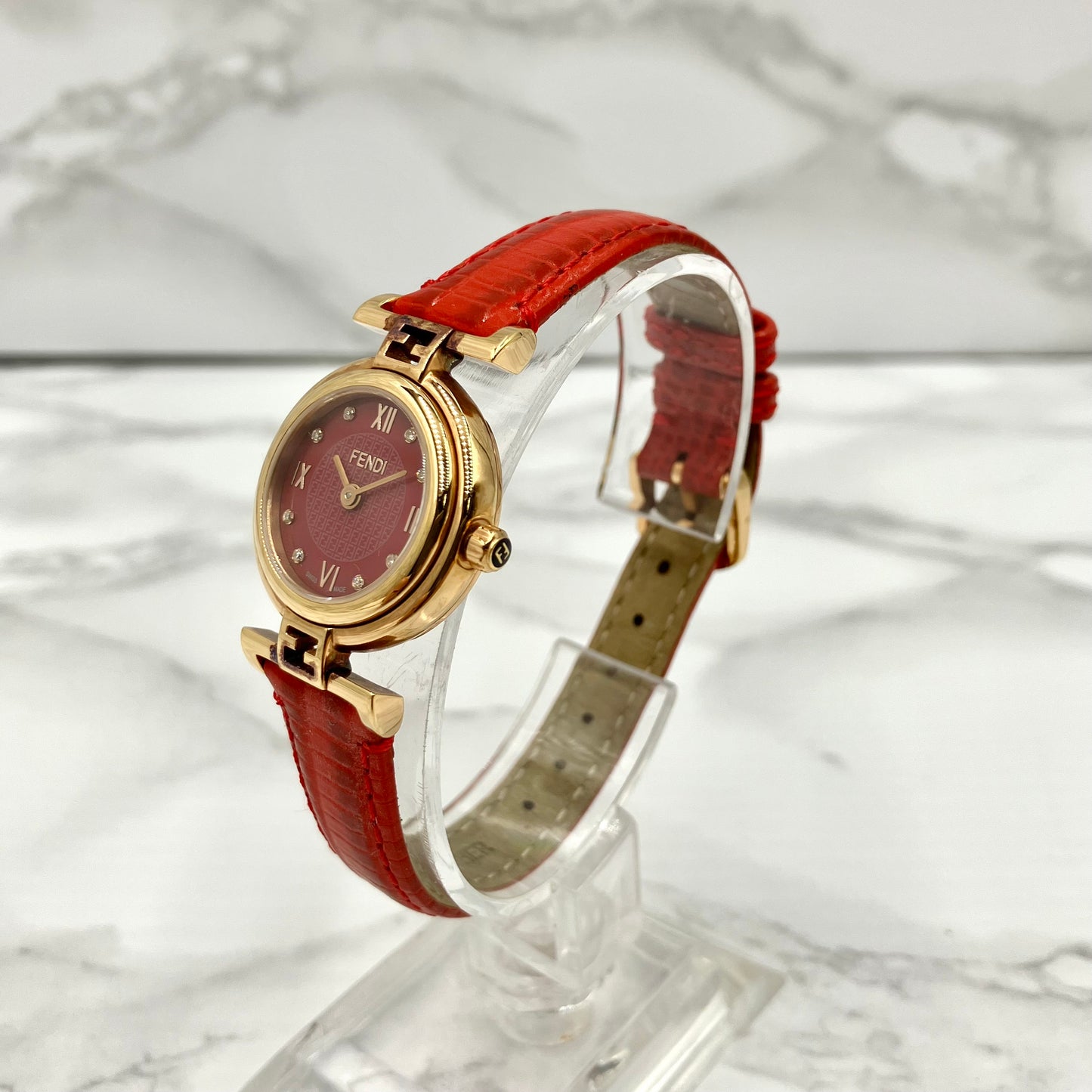 FENDI 2700L wristwatch