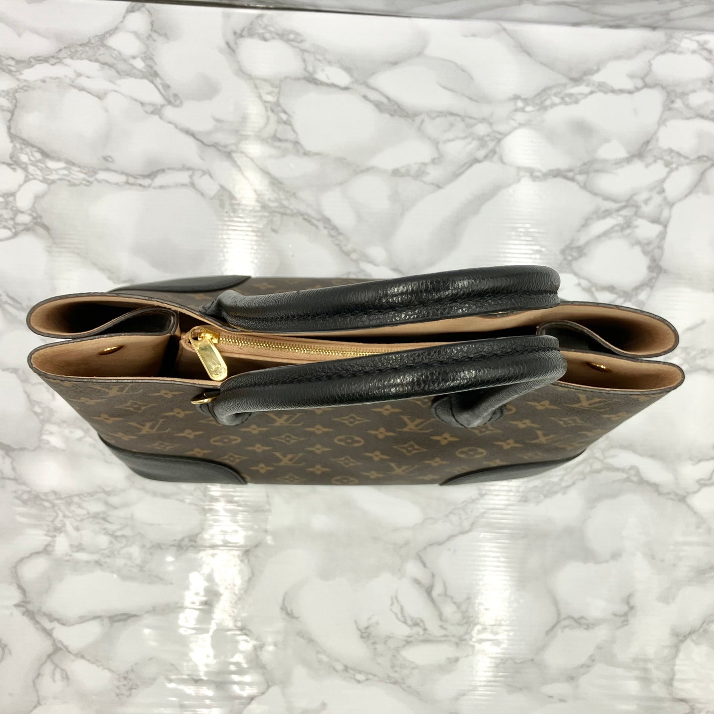 LOUIS VUITTON Monogram Flandrine