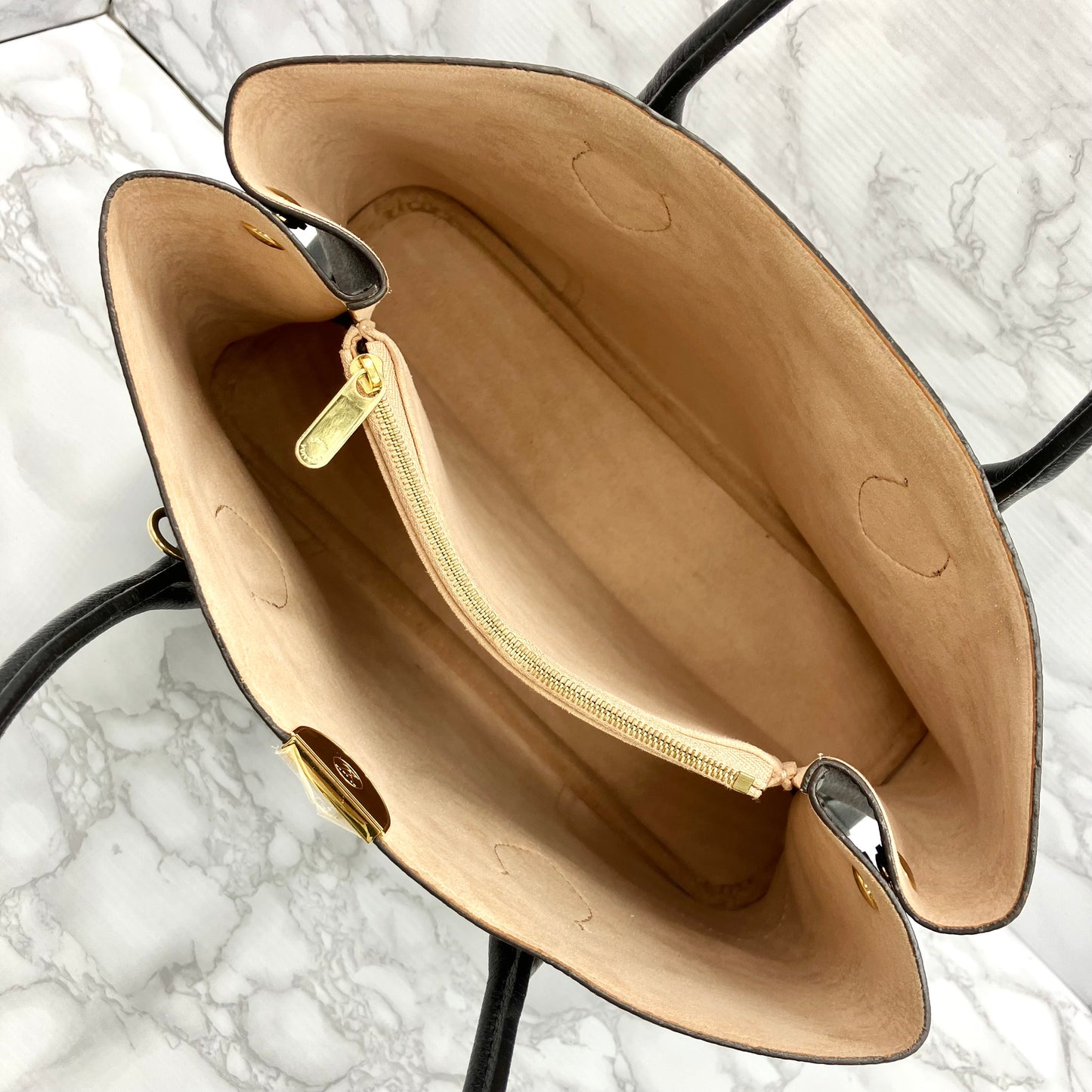 LOUIS VUITTON Monogram Flandrine