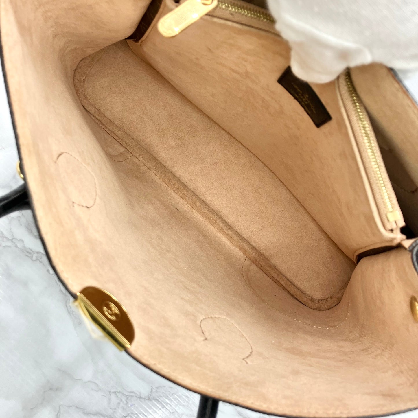 LOUIS VUITTON Monogram Flandrine