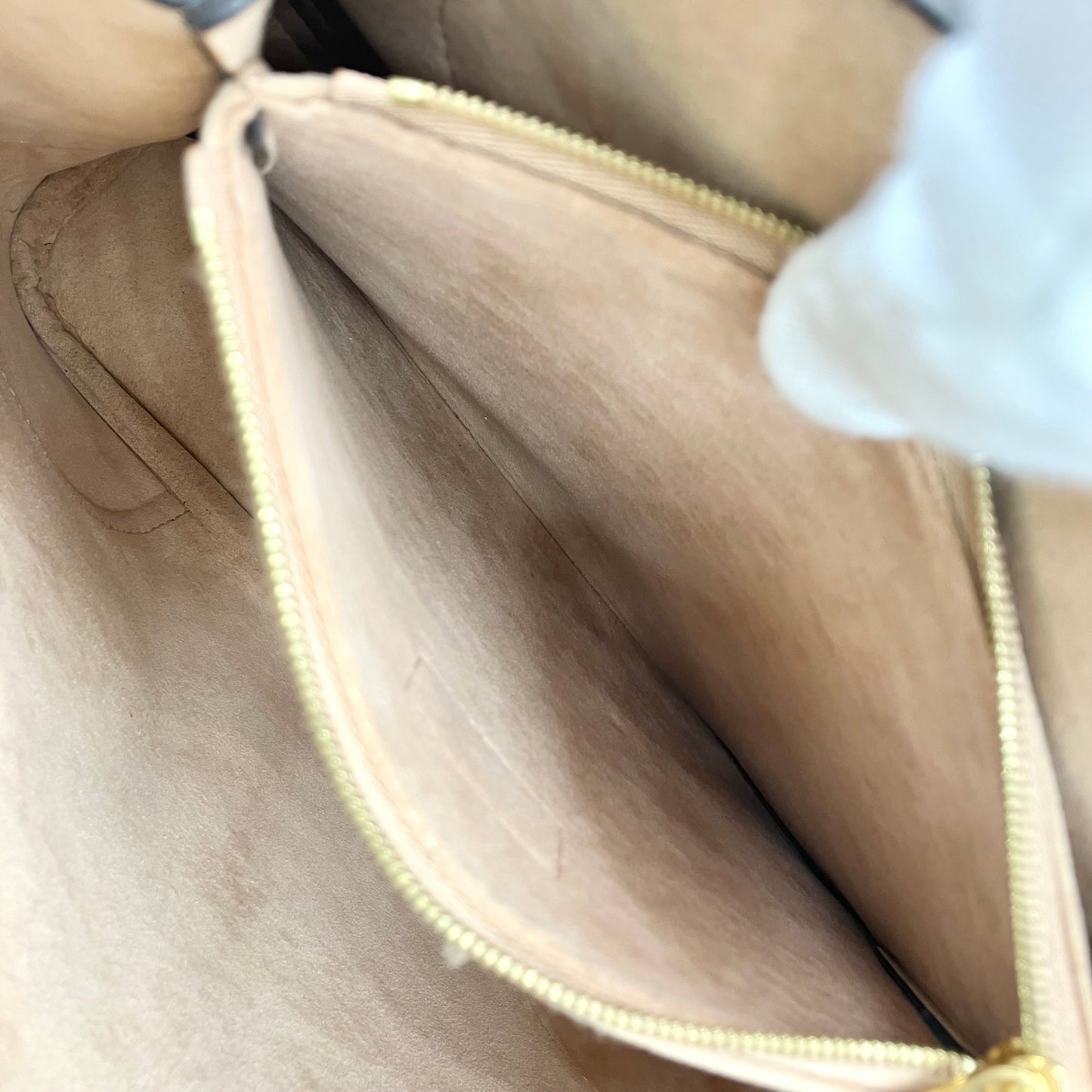 LOUIS VUITTON Monogram Flandrine