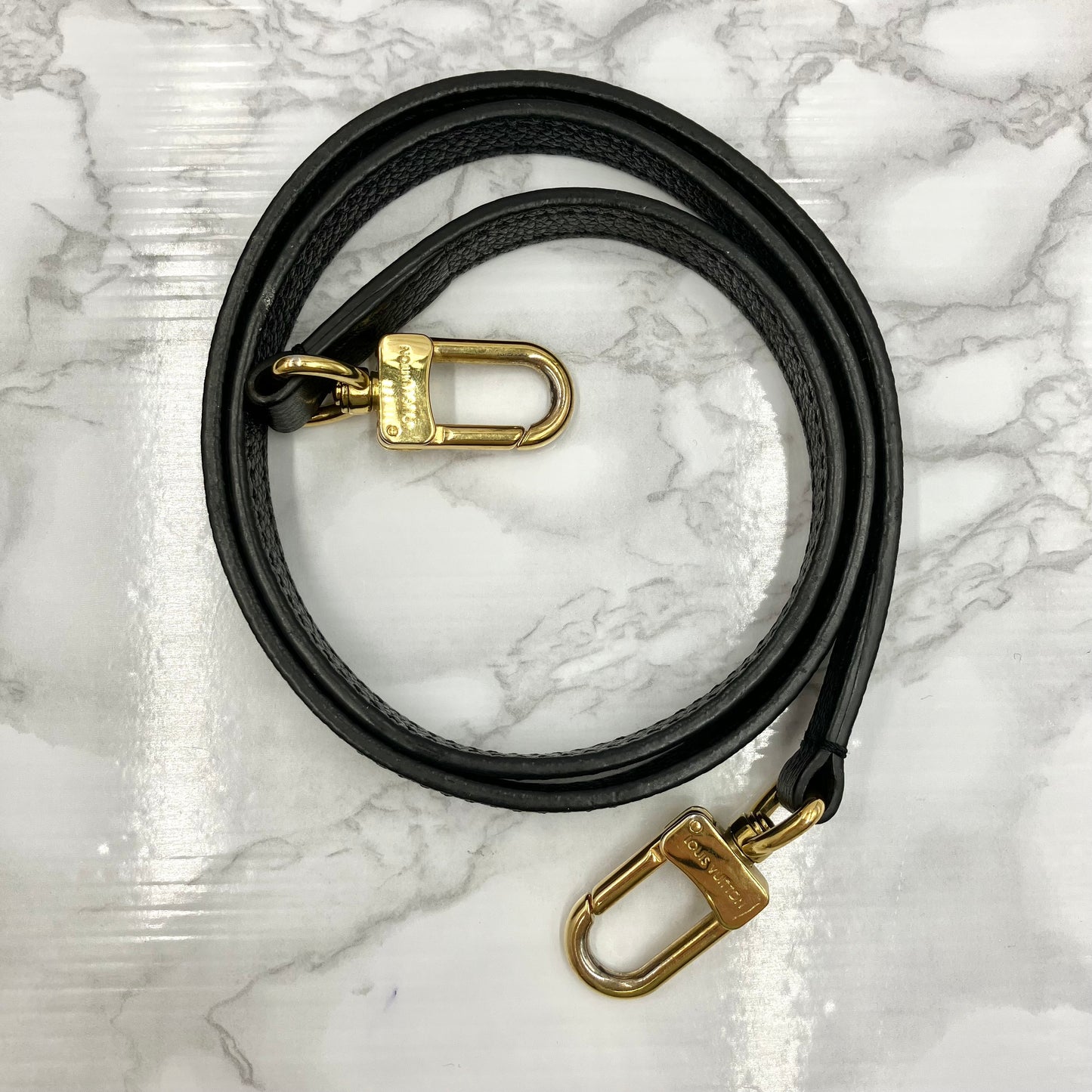 LOUIS VUITTON Monogram Flandrine