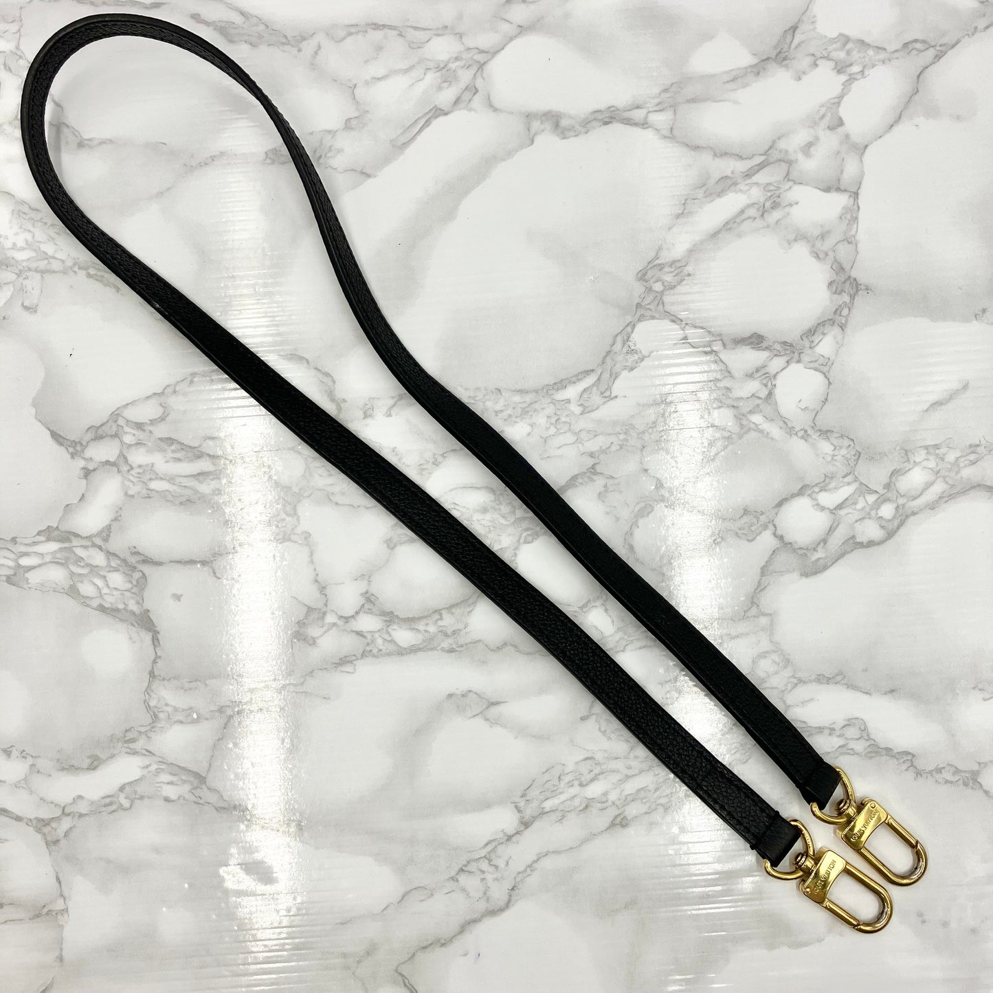 LOUIS VUITTON Monogram Flandrine