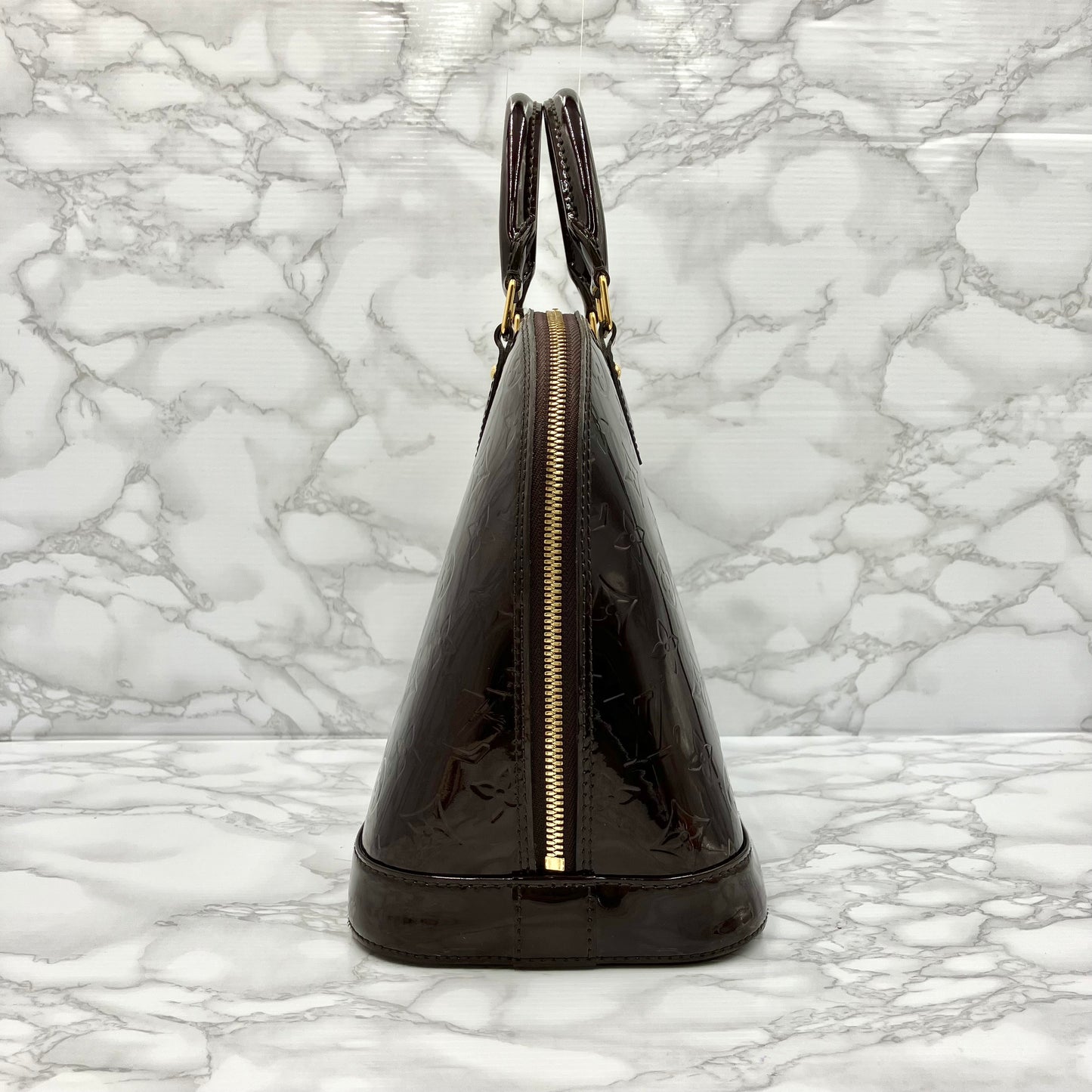 LOUIS VUITTON Vernis Alma PM