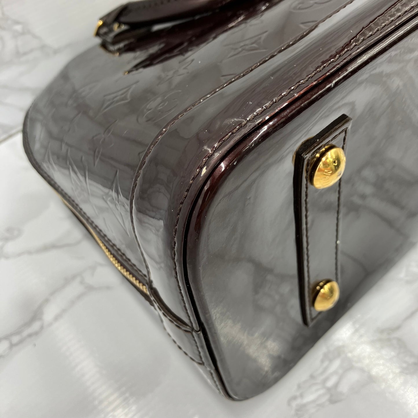 LOUIS VUITTON Vernis Alma PM