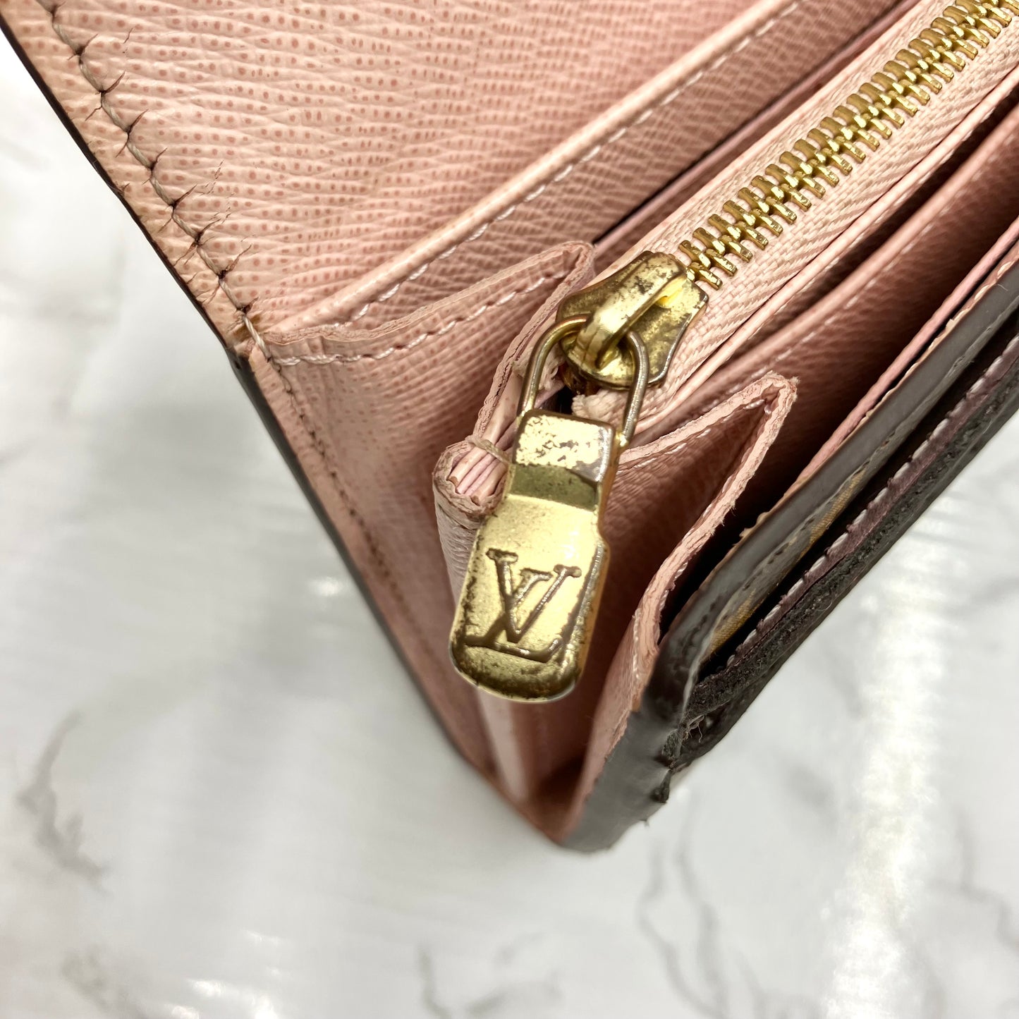 LOUIS VUITTON Monogram sarah