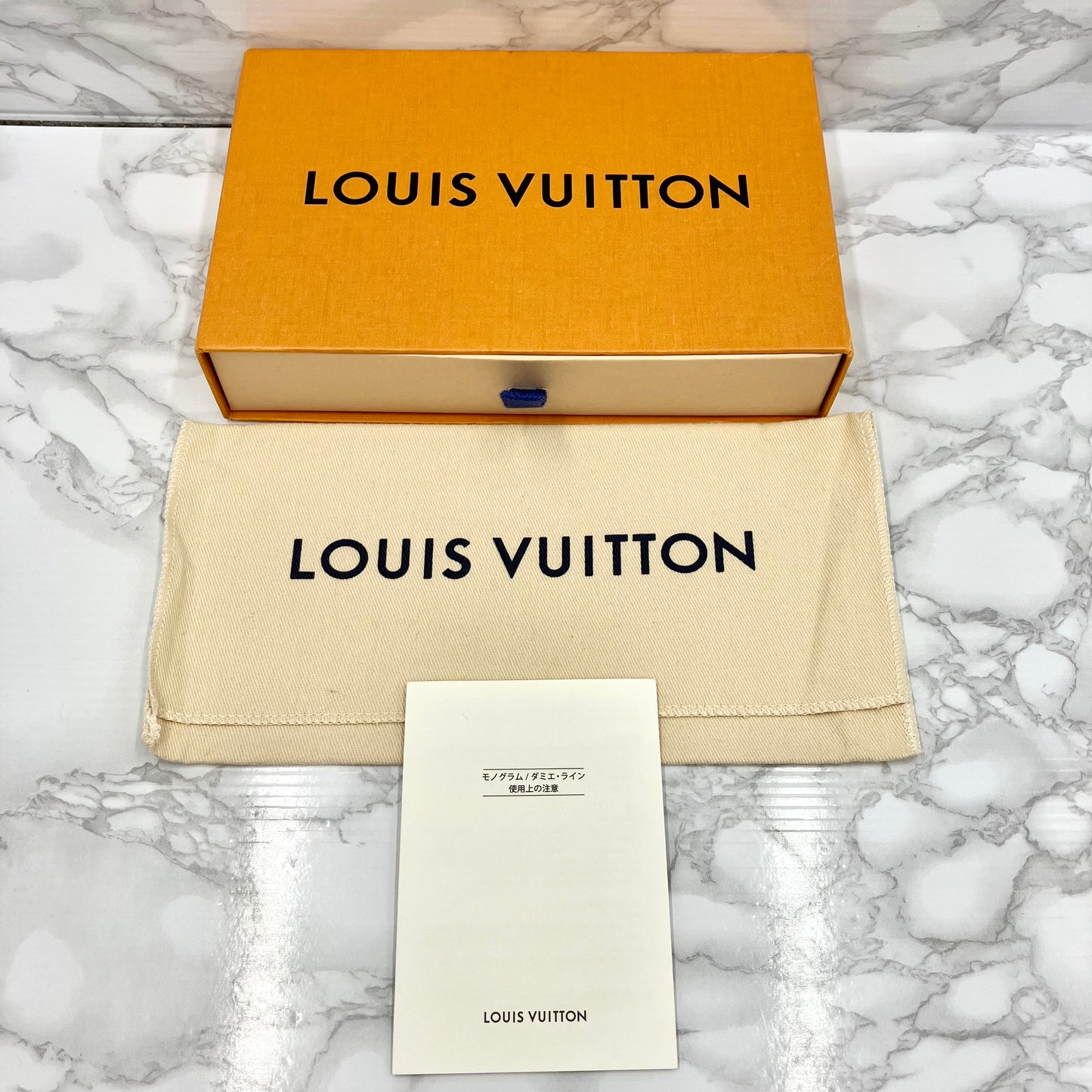 LOUIS VUITTON Monogram sarah