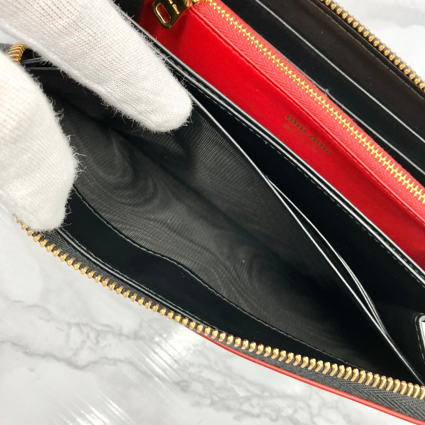 MIUMIU leather long wallet