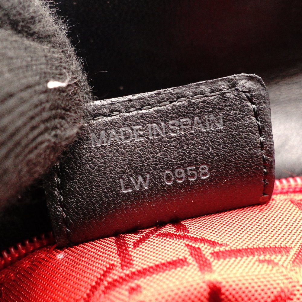 Christian Dior Lady Dior Medium Black Handbag Leather Gold Hardware Black 7-10-501