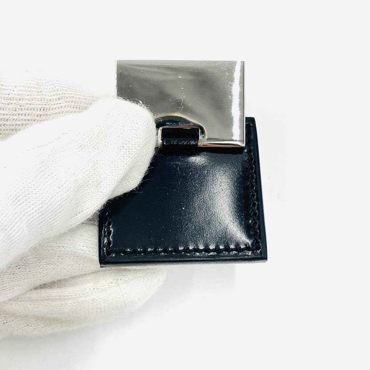 GUCCI Key Charm Leather Key Holder Black Logo Keyring Excellent Condition 7-2-206