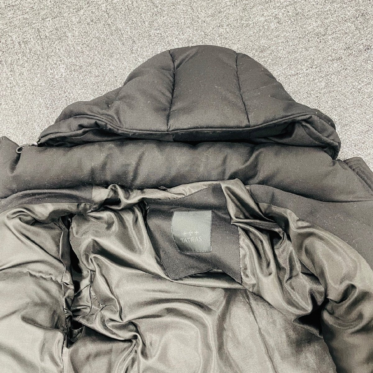 TATRAS MTK20A4148 Down Coat Black Size 02 Men's Down Excellent Condition 7-2-547