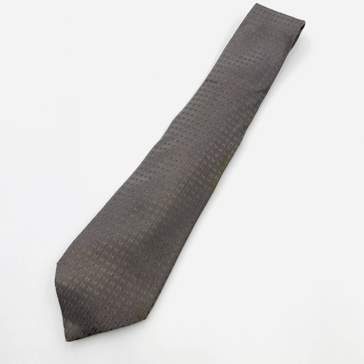 HERMES Tie Fasone 100% Silk Gray H Logo Men's Tie 7-4-284-1