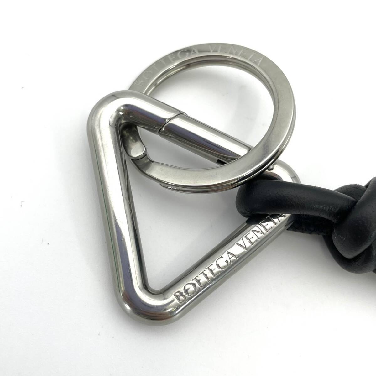 BOTTEGA VENETA Triangle Key Charm Black