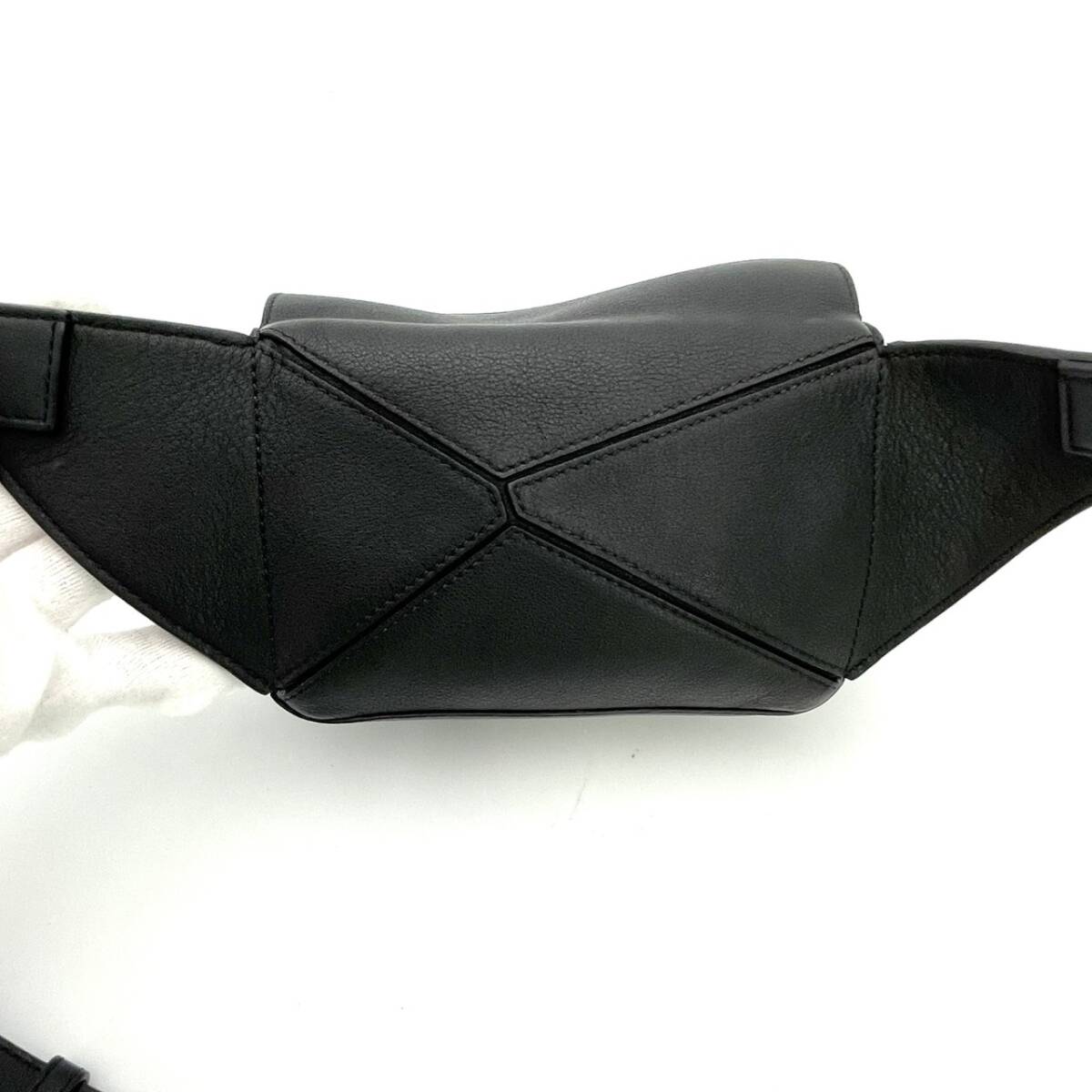 LOEWE Puzzle Bum Bag Black Leather