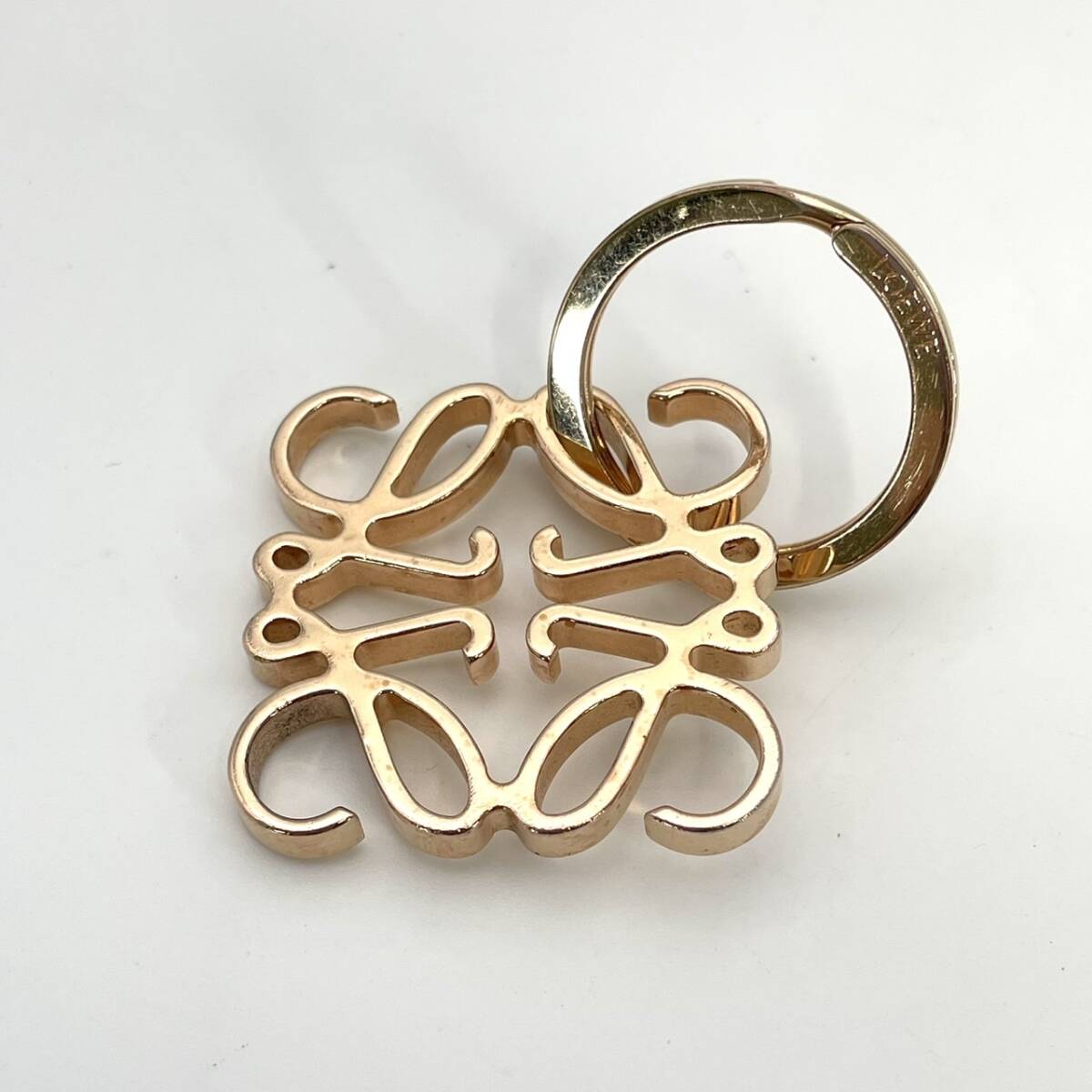LOEWE Anagram Key Ring Pink gold