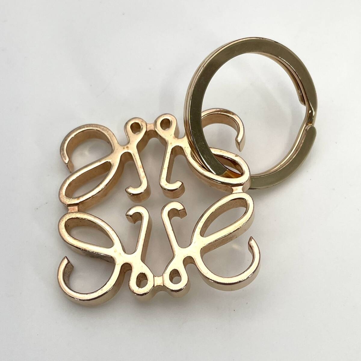 LOEWE Anagram Key Ring Pink gold