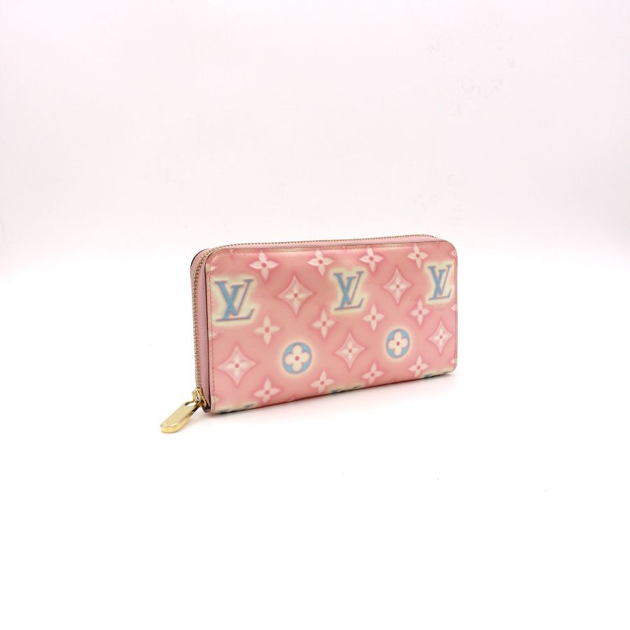 LOUIS VUITTON Monogram Verni Valentine's Zippy Wallet