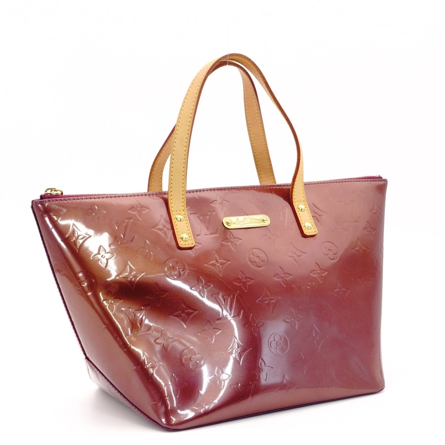 LOUIS VUITTON Vernis Amarante Perveu Handbag