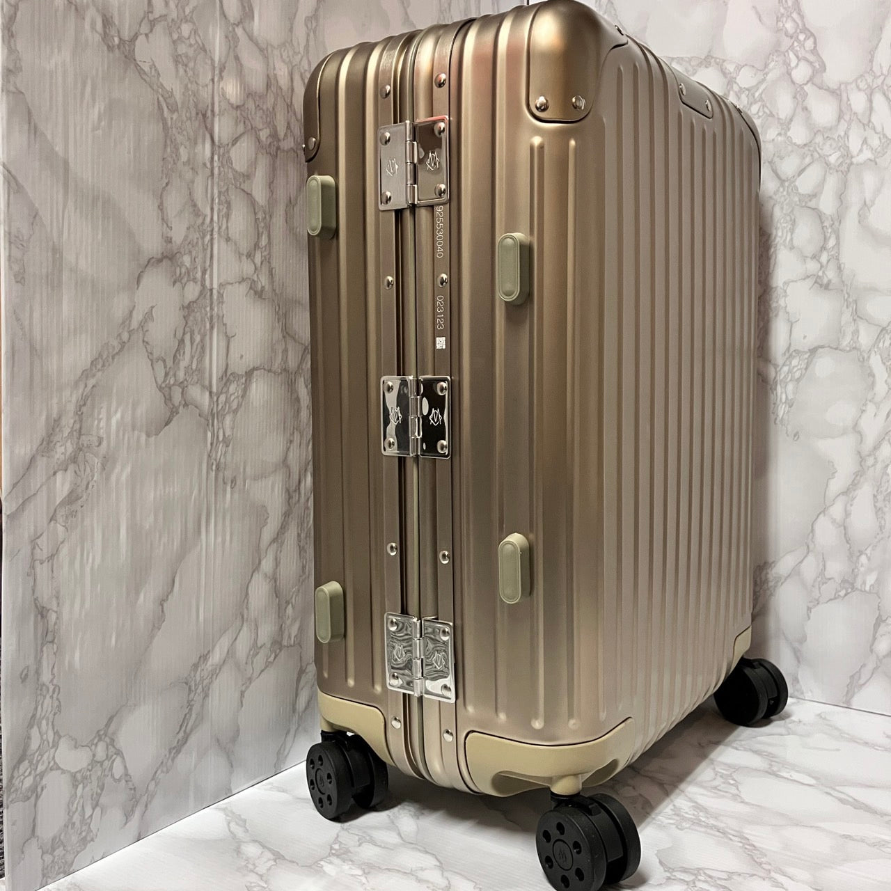 RIMOWA Topaz Aluminum Carry case Titanium