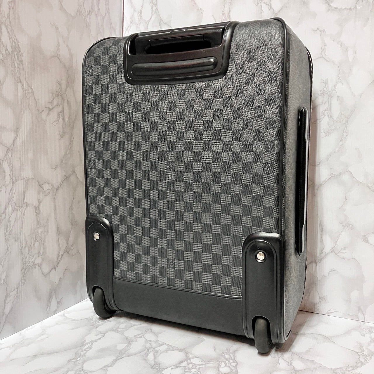 LOUIS VUITTON Graphite Pegas Carry on size