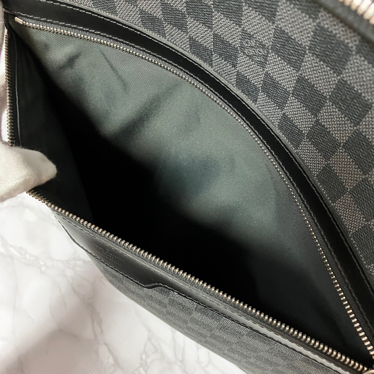 LOUIS VUITTON Graphite Pegas Carry on size