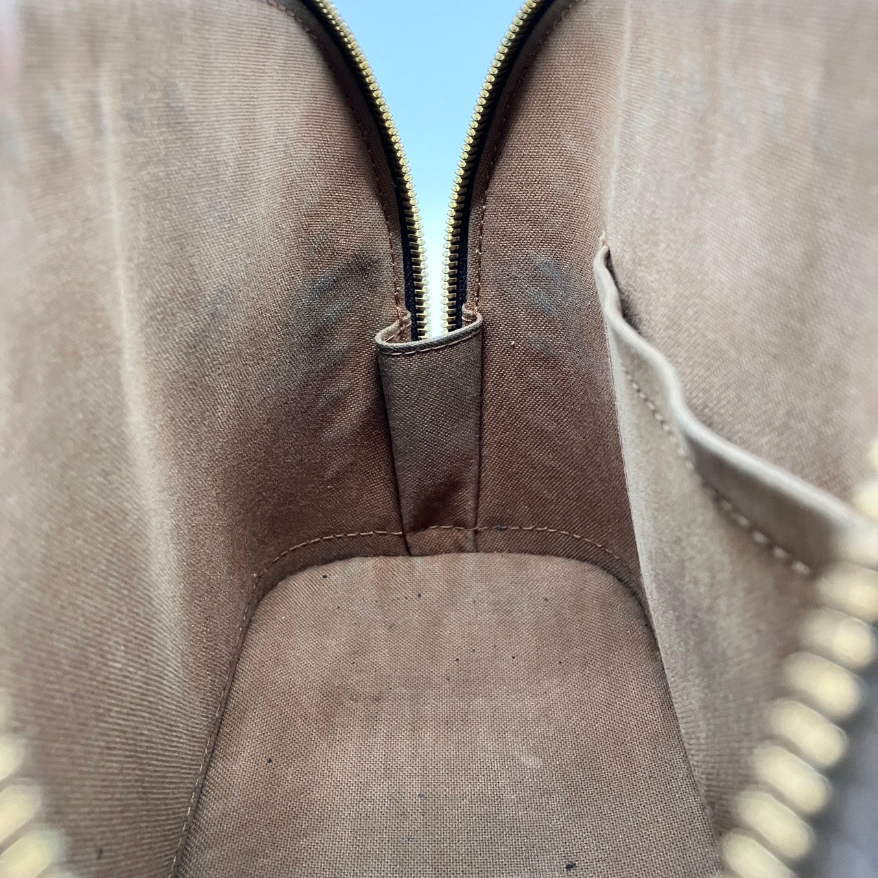 LOUIS VUITTON Monogram Alma BB