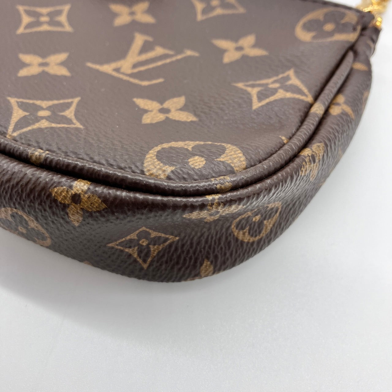 LOUIS VUITTON Multi Pochette