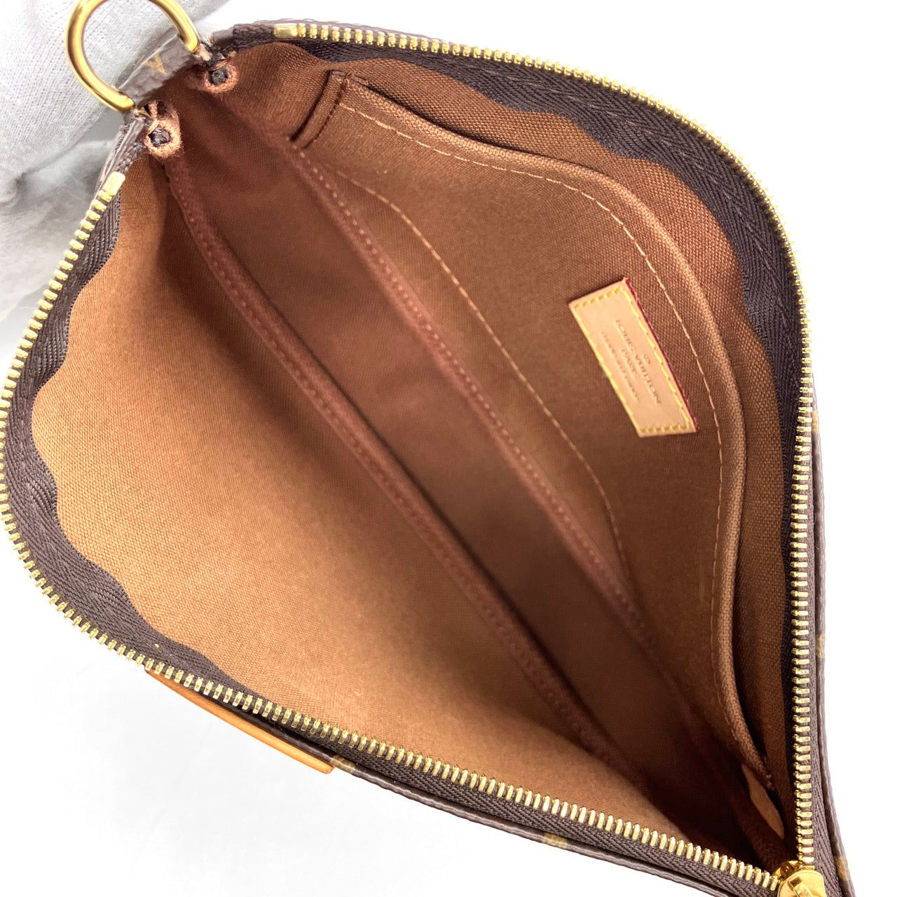 LOUIS VUITTON Multi Pochette