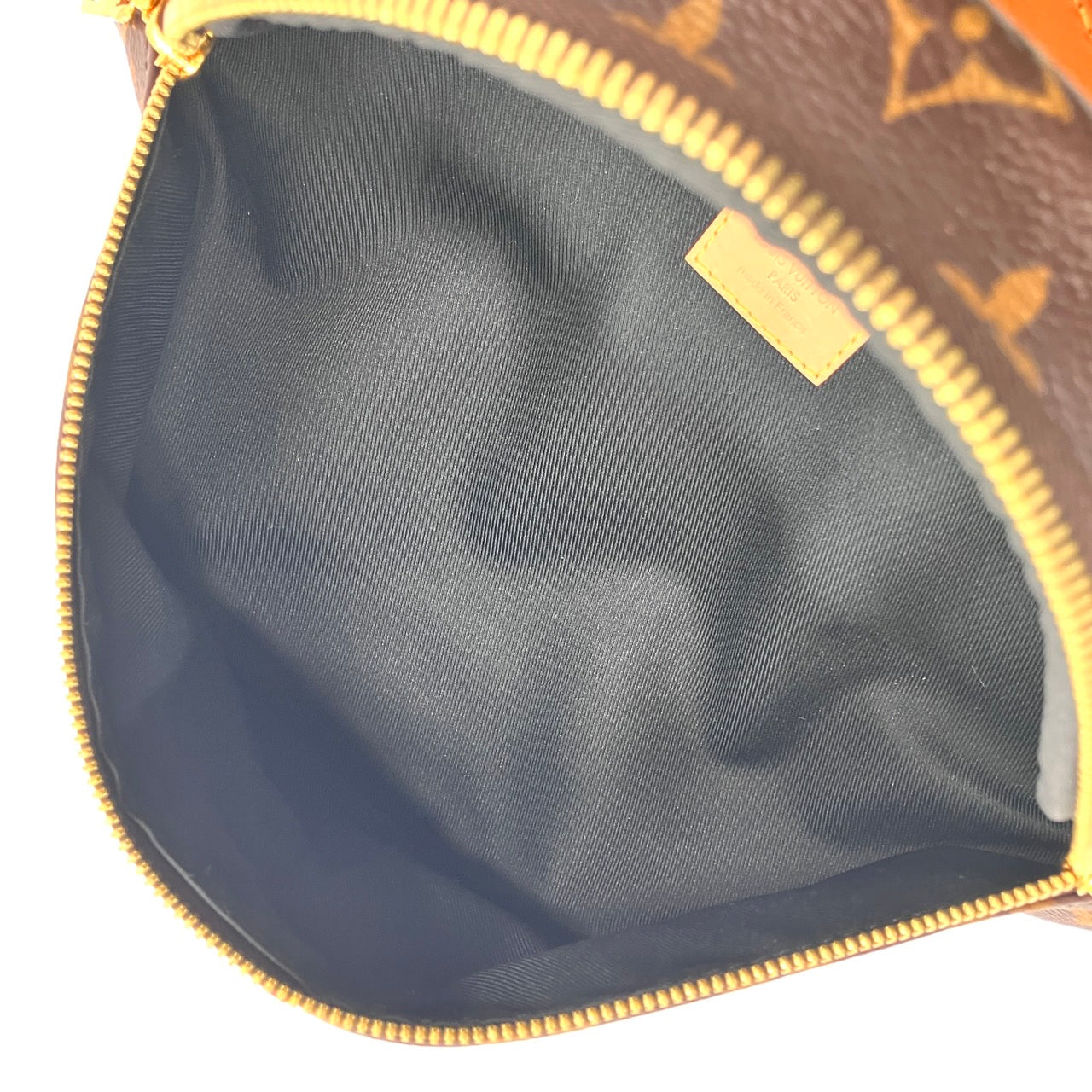LOUIS VUITTON Monogram Bum bag