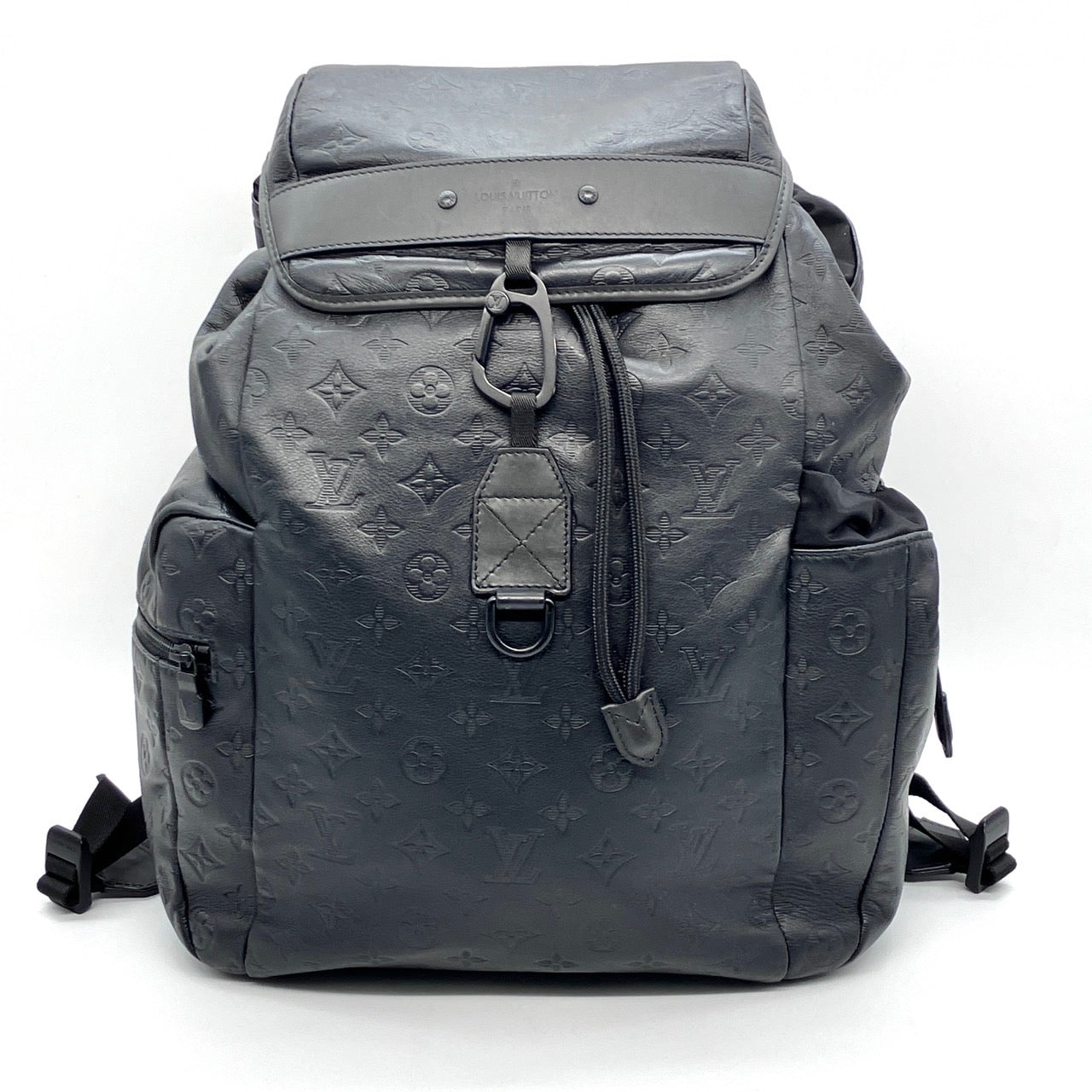 LOUIS VUITTON Monogram Shadow Discovery Backpack