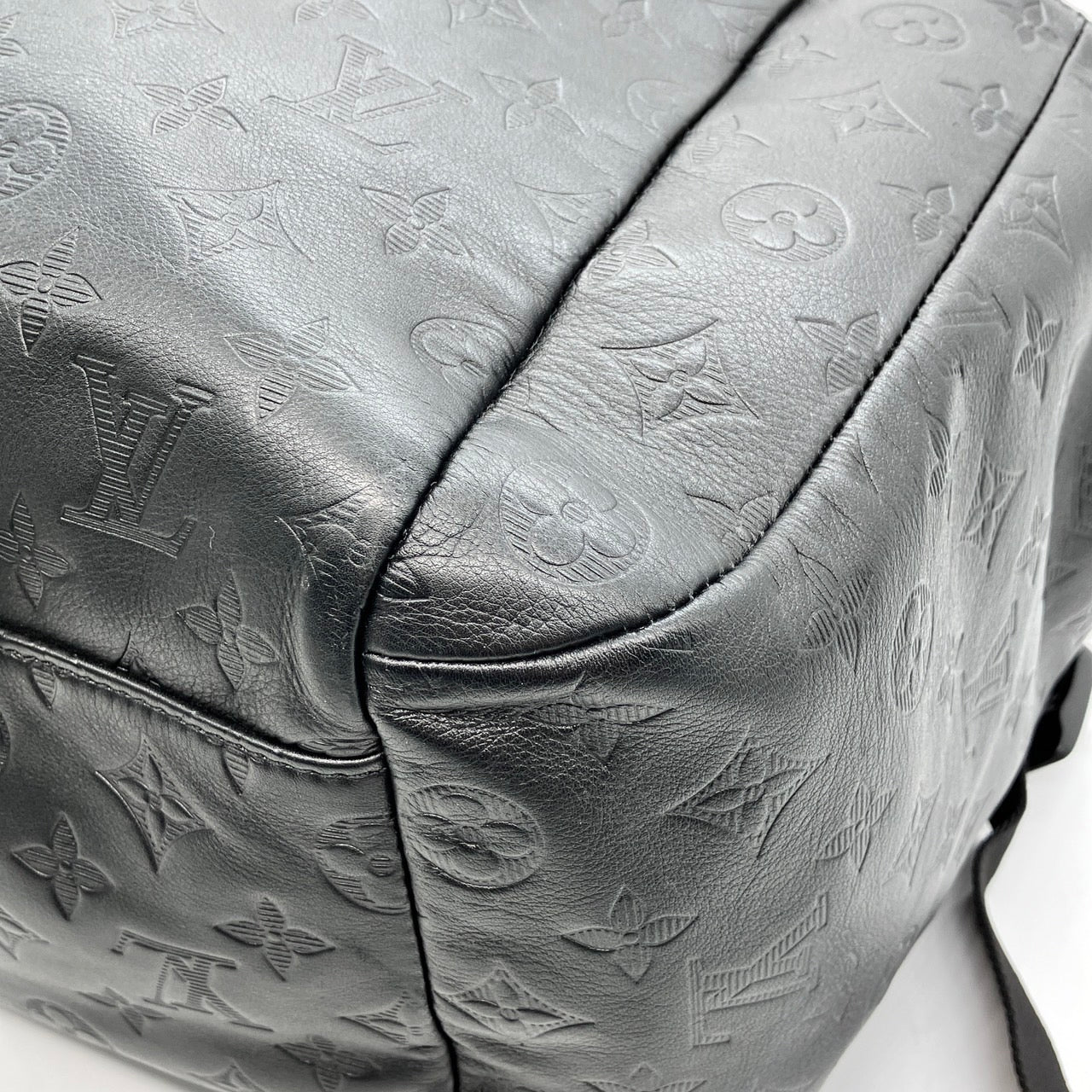 LOUIS VUITTON Monogram Shadow Discovery Backpack