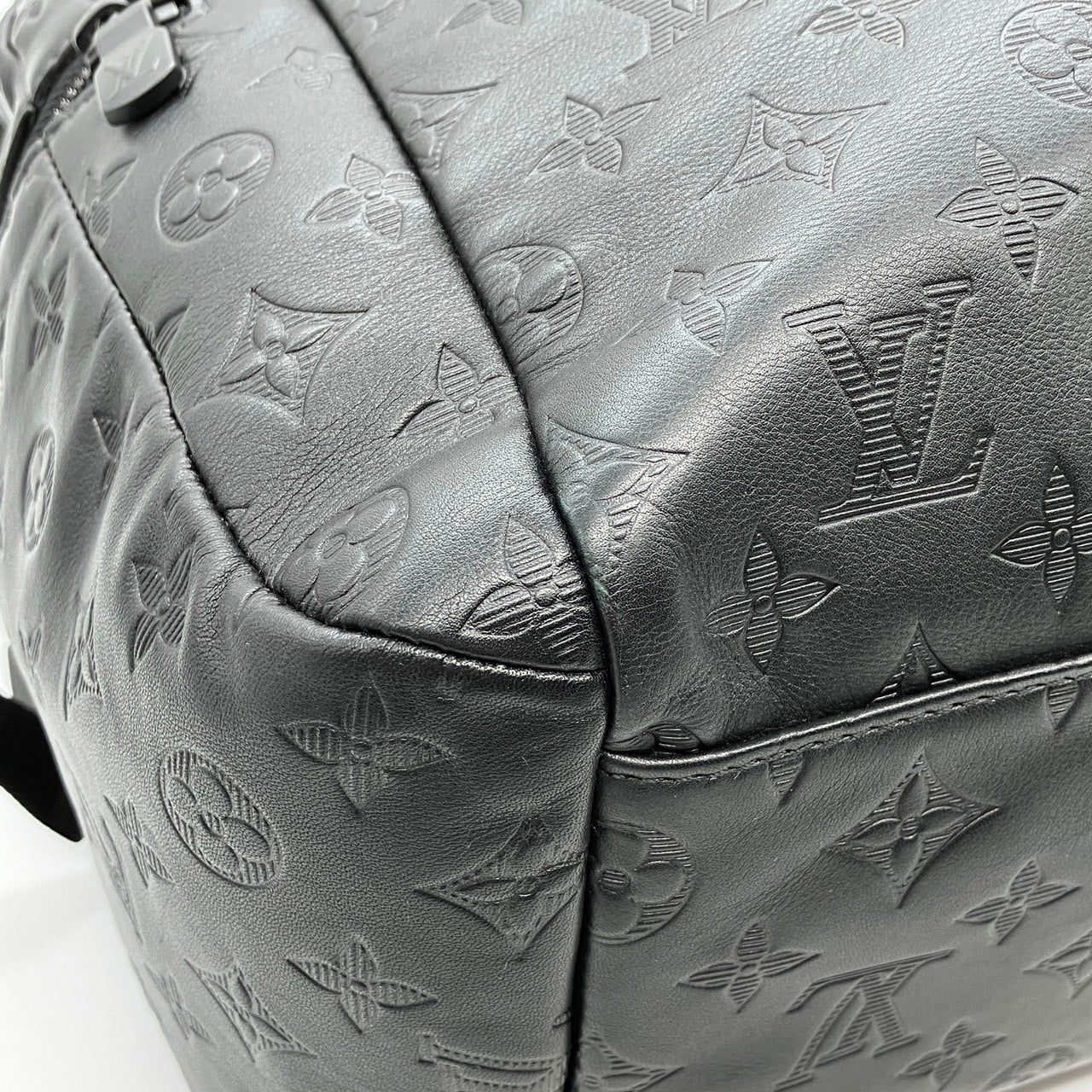 LOUIS VUITTON Monogram Shadow Discovery Backpack